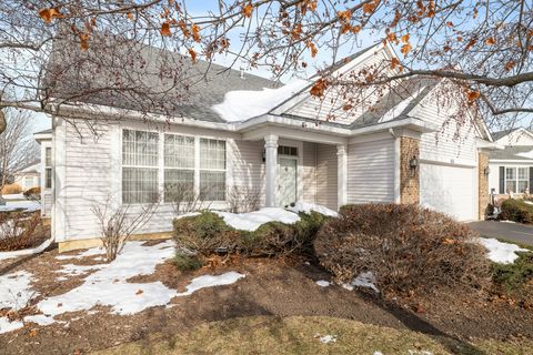 Photo of 631 Saugatuk Circle, Romeoville, IL 60446 (MLS # 12533373)