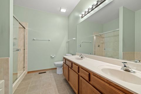 Tiny photo for 631 Saugatuk Circle, Romeoville, IL 60446 (MLS # 12533373)
