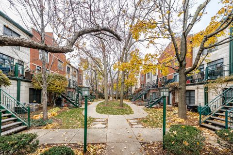 Tiny photo for 1812 S Federal Street #16, Chicago, IL 60616 (MLS # 12522505)