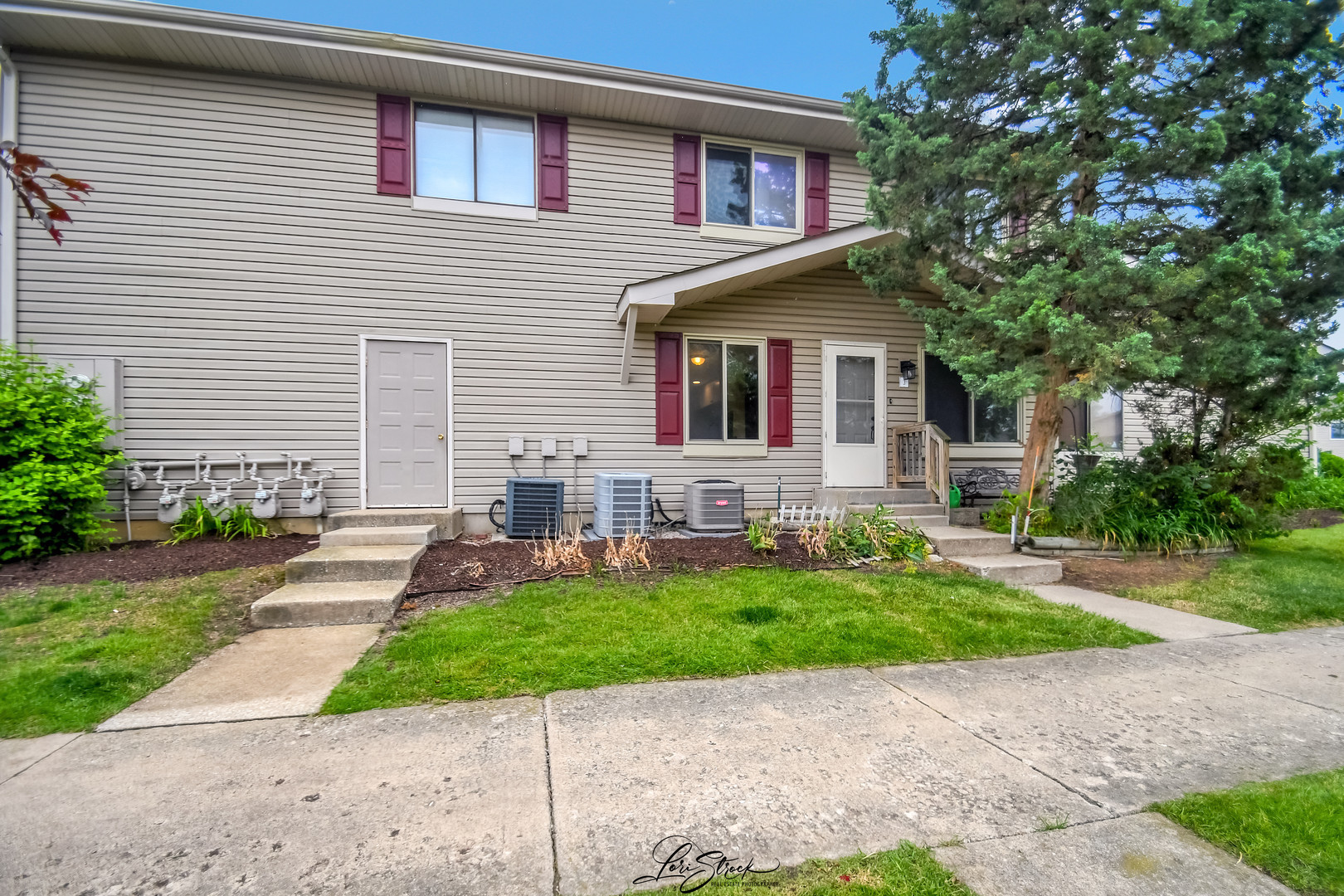 29W572 Winchester Circle S 3