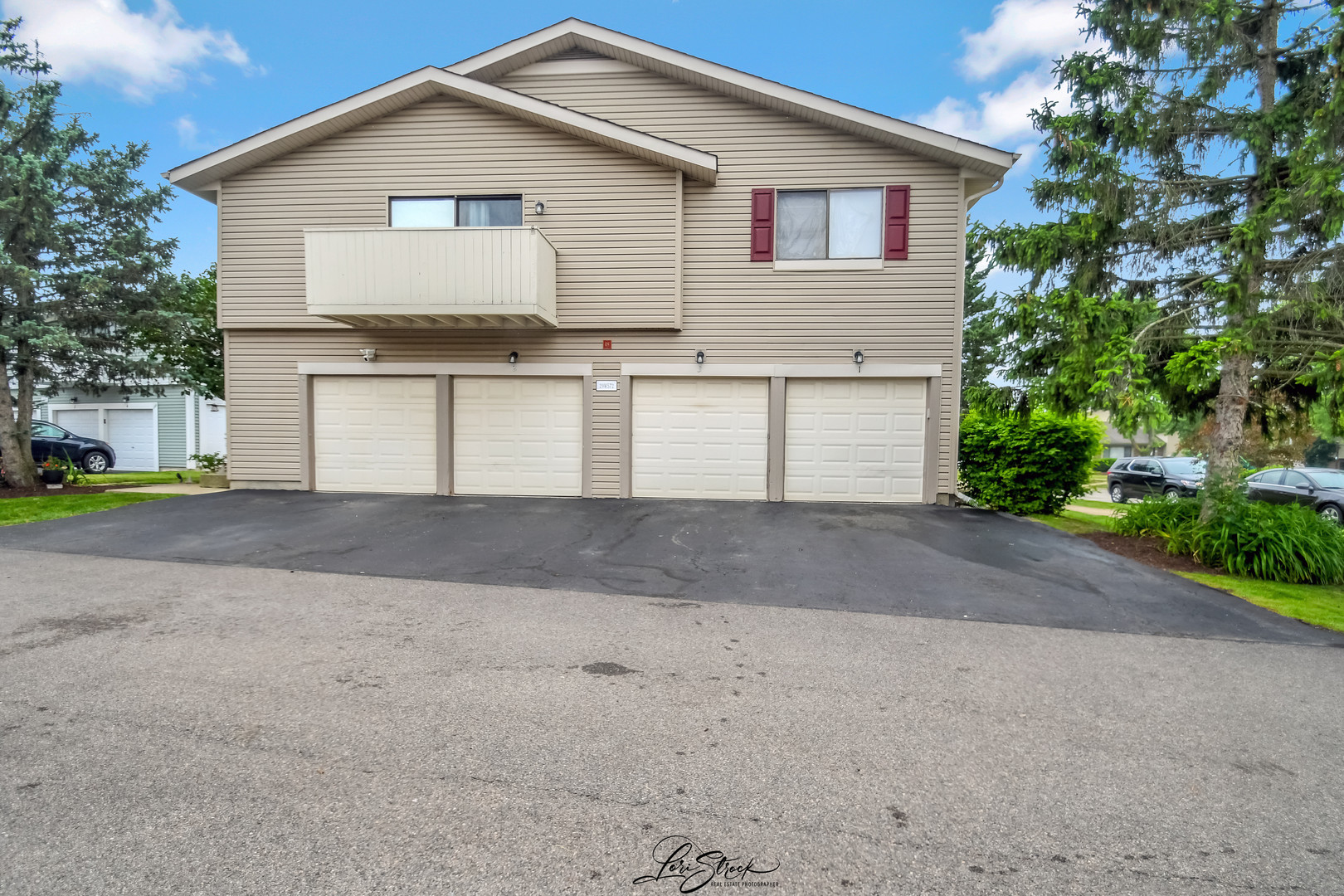 29W572 Winchester Circle S 3