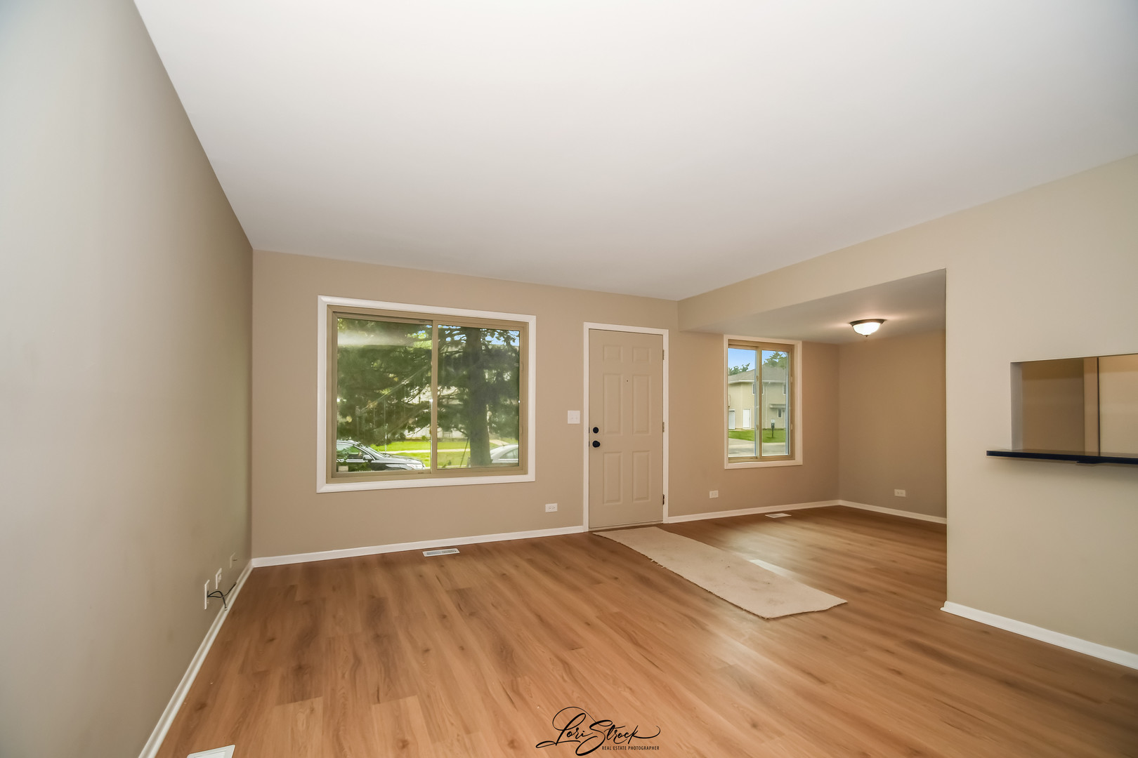 29W572 Winchester Circle S 3