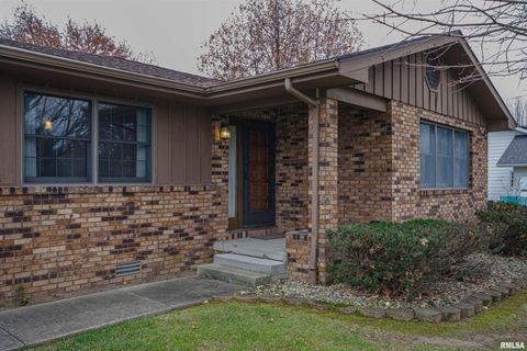 Tiny photo for 3528 OXFORD Avenue, Mt Vernon, IL 62864 (MLS # EB460583)