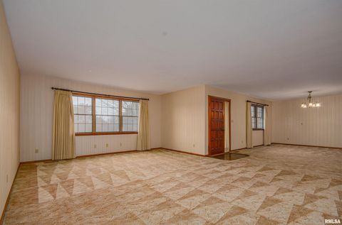 Tiny photo for 3528 OXFORD Avenue, Mt Vernon, IL 62864 (MLS # EB460583)