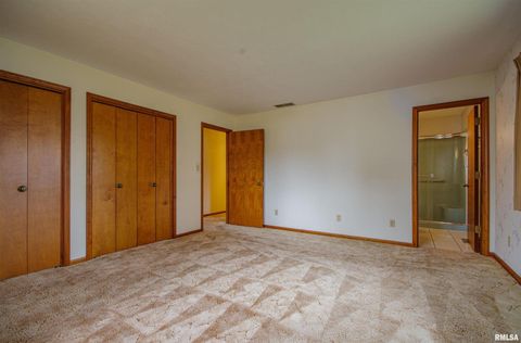 Tiny photo for 3528 OXFORD Avenue, Mt Vernon, IL 62864 (MLS # EB460583)