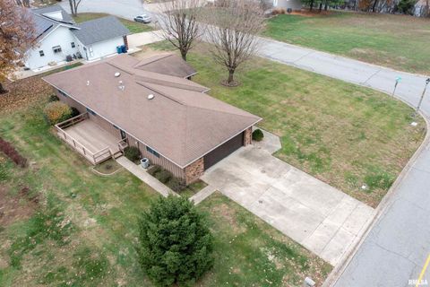 Tiny photo for 3528 OXFORD Avenue, Mt Vernon, IL 62864 (MLS # EB460583)