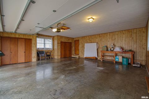 Tiny photo for 3528 OXFORD Avenue, Mt Vernon, IL 62864 (MLS # EB460583)