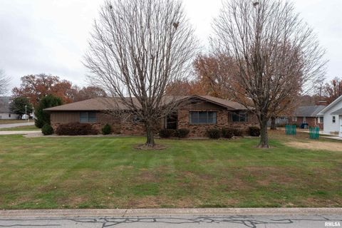Tiny photo for 3528 OXFORD Avenue, Mt Vernon, IL 62864 (MLS # EB460583)
