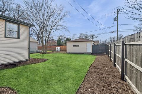 Tiny photo for 1140 Blanchan Avenue, La Grange Park, IL 60526 (MLS # 12593413)