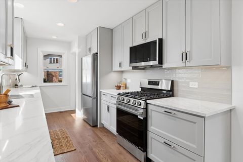 Tiny photo for 1140 Blanchan Avenue, La Grange Park, IL 60526 (MLS # 12593413)