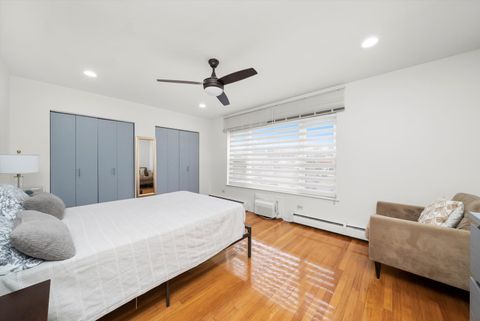 Tiny photo for 415 S Maple Avenue #202, Oak Park, IL 60302 (MLS # 12611735)