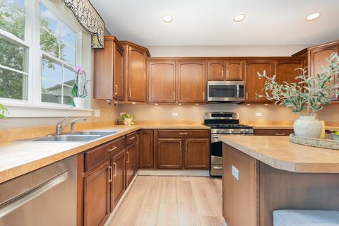 Tiny photo for 2576 Lyman Loop, Yorkville, IL 60560 (MLS # 12513609)