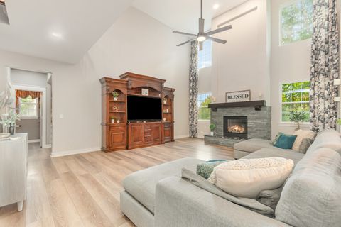 Tiny photo for 2576 Lyman Loop, Yorkville, IL 60560 (MLS # 12513609)