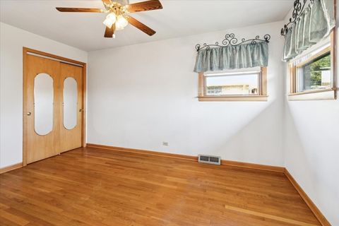 Tiny photo for 3709 Emerson Street, Schiller Park, IL 60176 (MLS # 12489987)