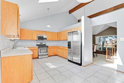 Tiny photo for 663 Primrose Lane, Matteson, IL 60443 (MLS # 12486213)