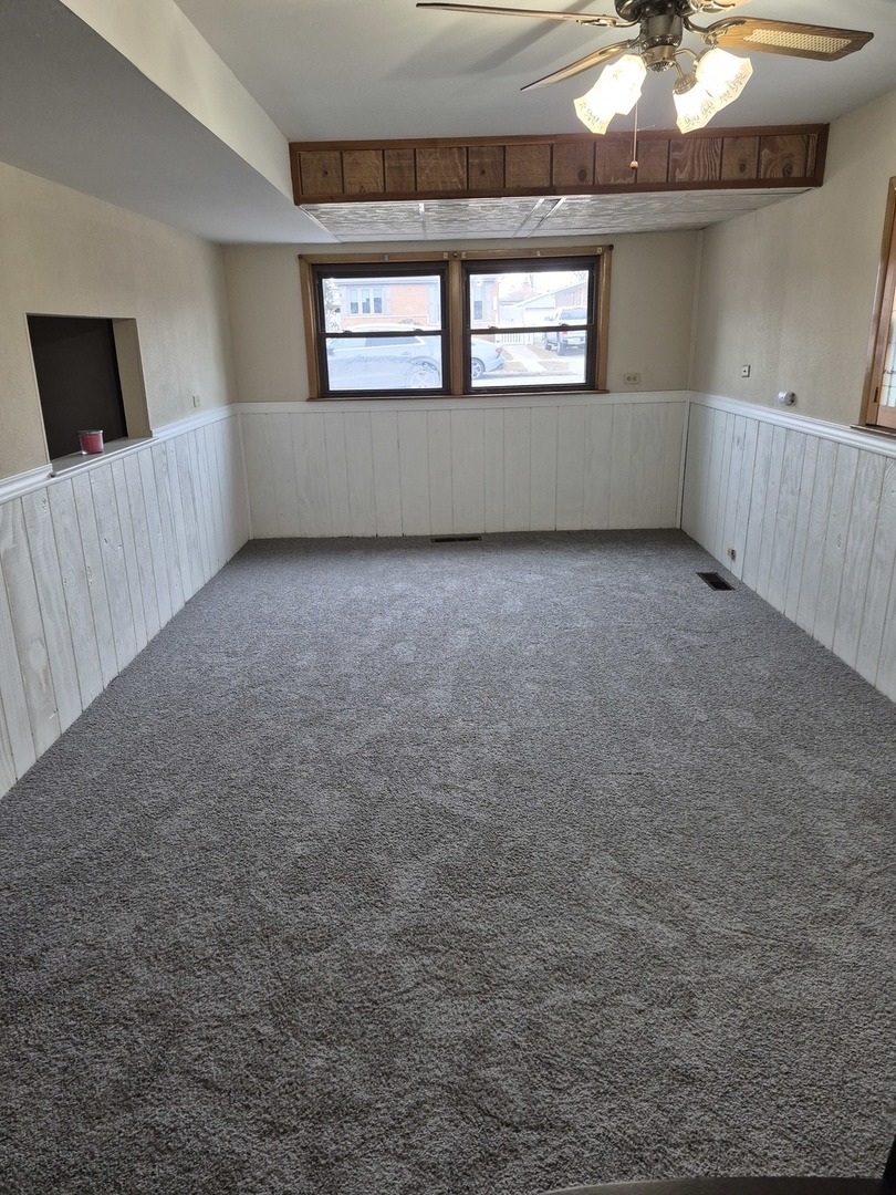 12749 S Escanaba Avenue