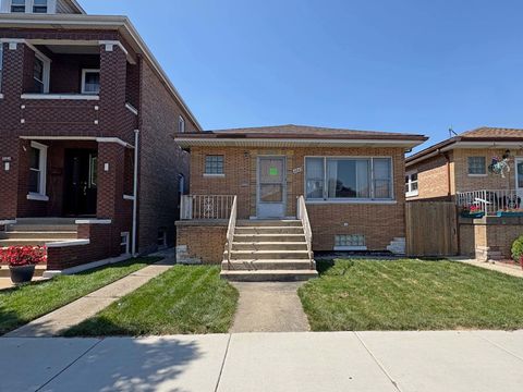 Photo of 4842 S Kolin Avenue, Chicago, IL 60632 (MLS # 12470535)