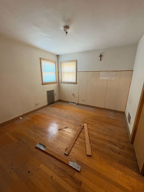 Tiny photo for 4842 S Kolin Avenue, Chicago, IL 60632 (MLS # 12470535)