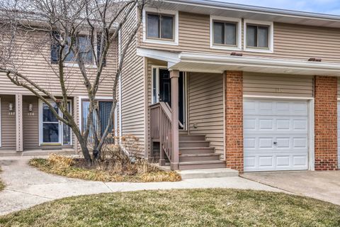 126 Autumn Court 126 Buffalo Grove IL 60089