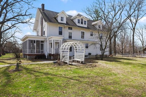 Tiny photo for 401 E Prairie Street, Odell, IL 60460 (MLS # 12599398)