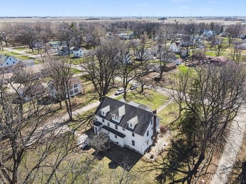 Tiny photo for 401 E Prairie Street, Odell, IL 60460 (MLS # 12599398)