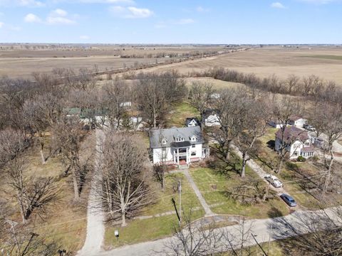 Tiny photo for 401 E Prairie Street, Odell, IL 60460 (MLS # 12599398)