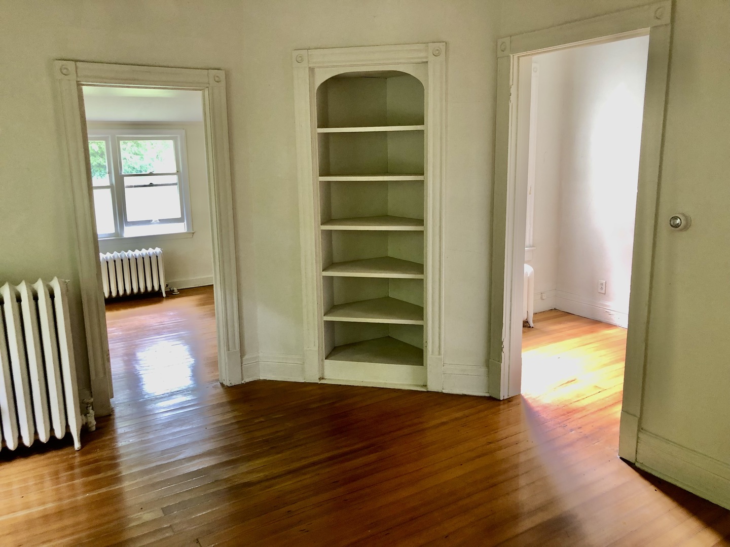 870 Woodbine Place