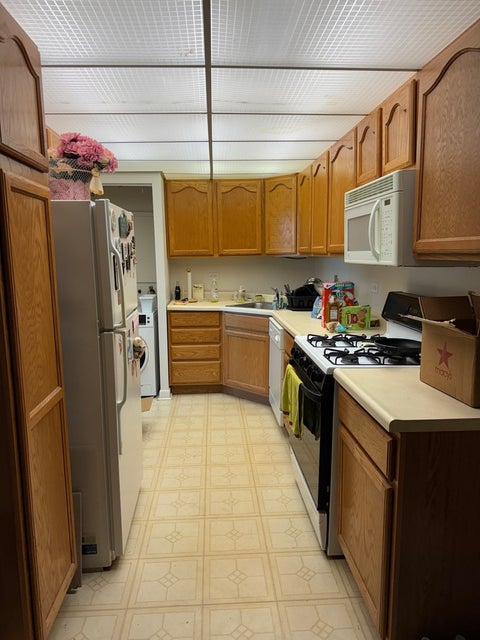 Tiny photo for 400 Park Avenue #512, Calumet City, IL 60409 (MLS # 12666215)