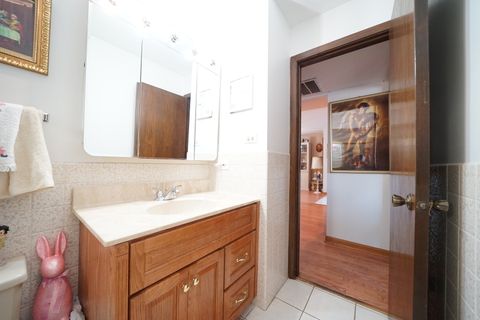 Tiny photo for 7604 W Lawrence Avenue #1B, Harwood Heights, IL 60706 (MLS # 12490550)