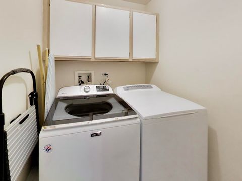 Tiny photo for 634 Kendallwood Court, Crystal Lake, IL 60014 (MLS # 12626114)