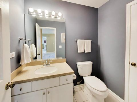 Tiny photo for 634 Kendallwood Court, Crystal Lake, IL 60014 (MLS # 12626114)