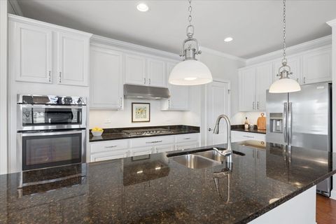 Tiny photo for 3570 Melody Street, Mundelein, IL 60060 (MLS # 12597673)