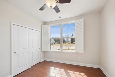 Tiny photo for 3570 Melody Street, Mundelein, IL 60060 (MLS # 12597673)