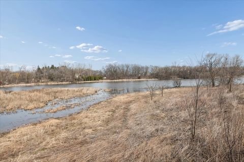 Tiny photo for 3570 Melody Street, Mundelein, IL 60060 (MLS # 12597673)