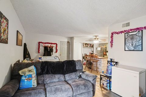 Tiny photo for 1484 N Rock Run Drive #3c, Crest Hill, IL 60403 (MLS # 12576514)