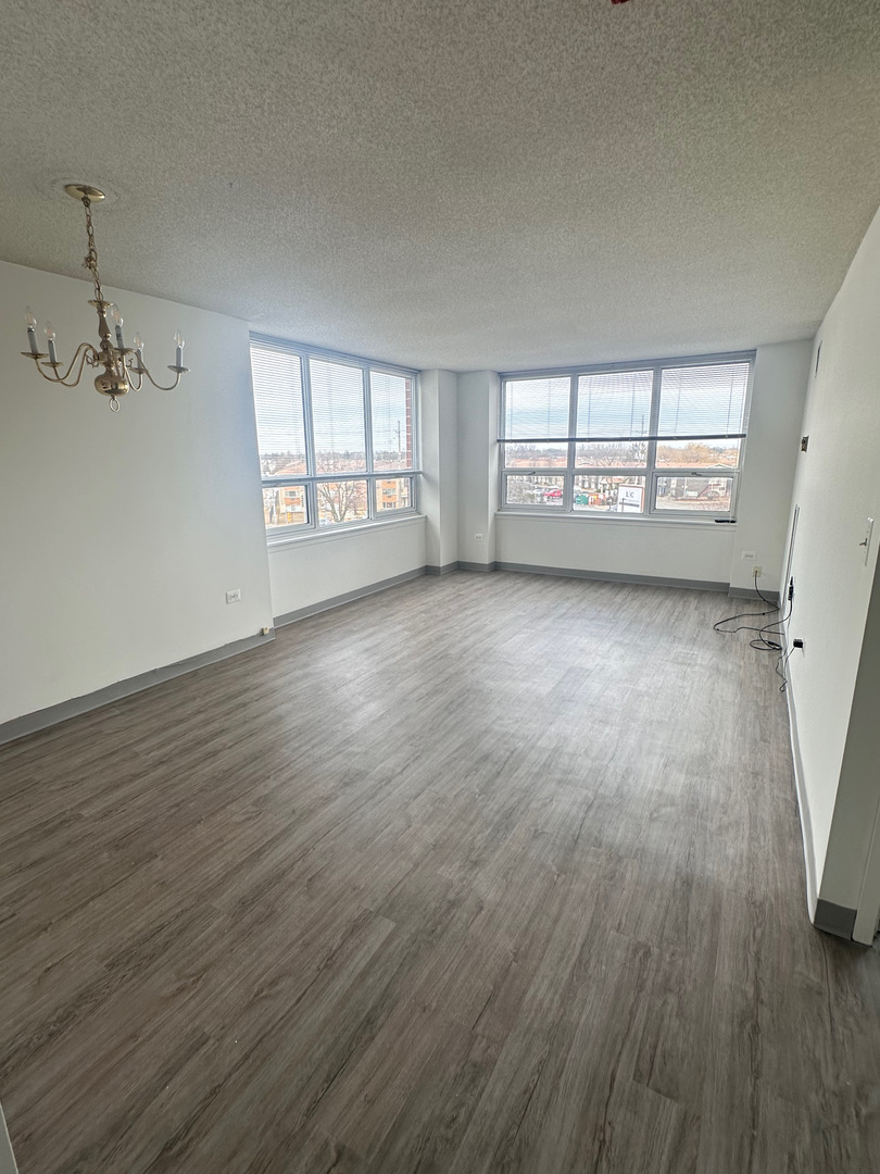 8975 W Golf Road 321
