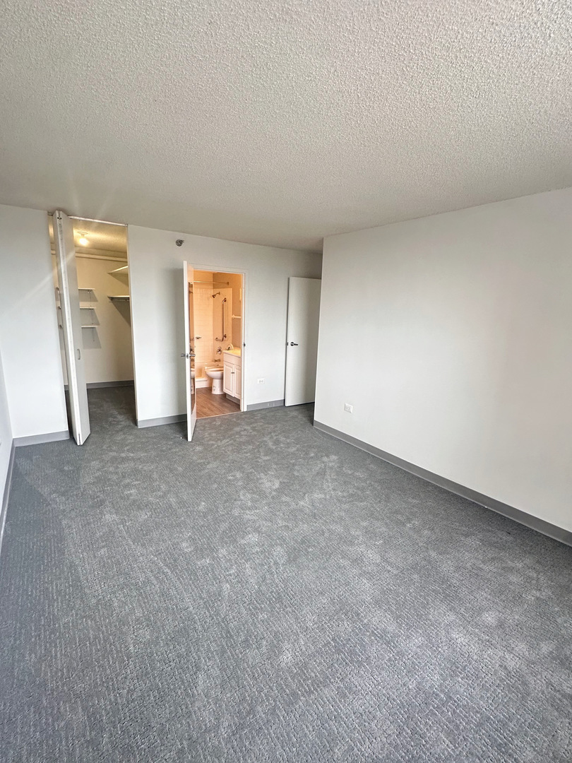 8975 W Golf Road 321
