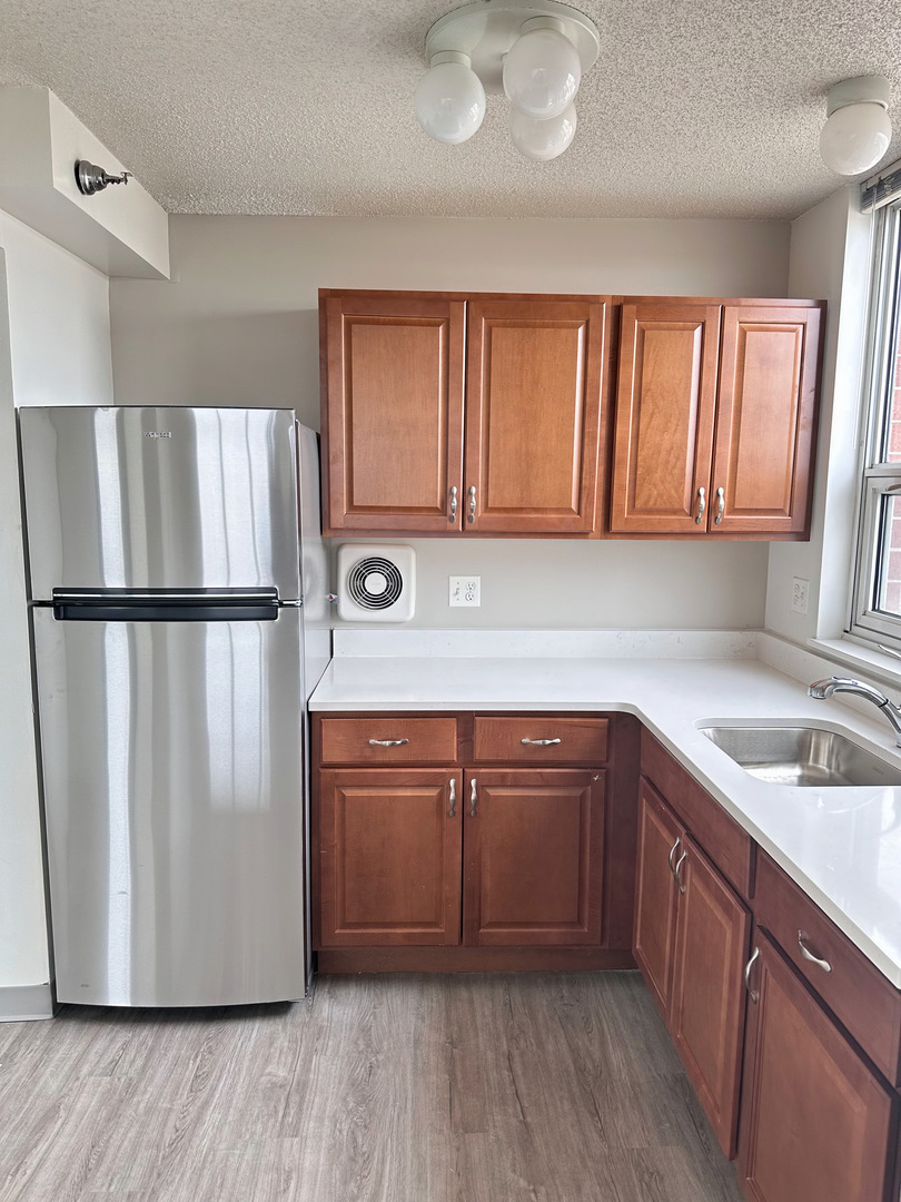 8975 W Golf Road 321