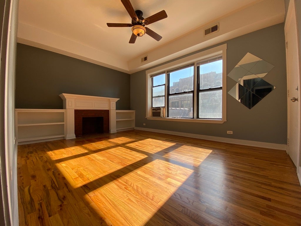 856 W Montrose Avenue 2A