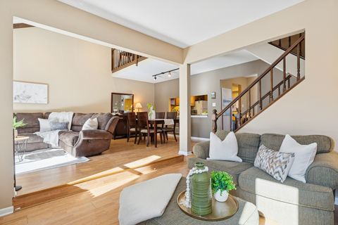 Tiny photo for Palatine, IL 60067 (MLS # 12510761)