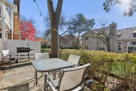 Tiny photo for Palatine, IL 60067 (MLS # 12510761)