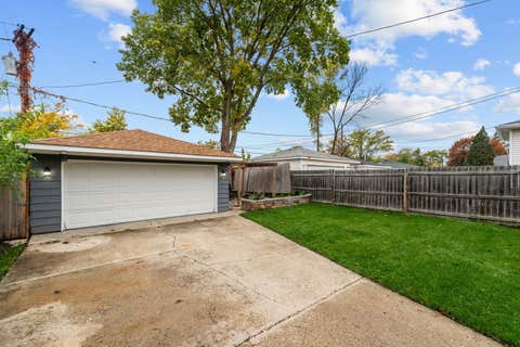 Tiny photo for 606 S 2nd Avenue, Maywood, IL 60153 (MLS # 12739425)