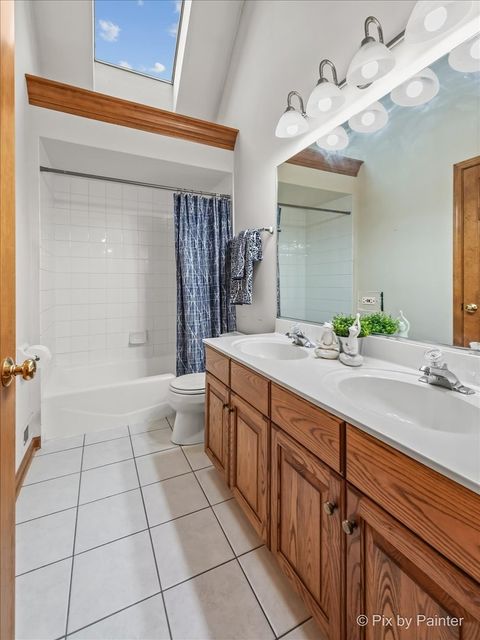 Tiny photo for 2941 Braemore Drive, West Chicago, IL 60185 (MLS # 12586480)