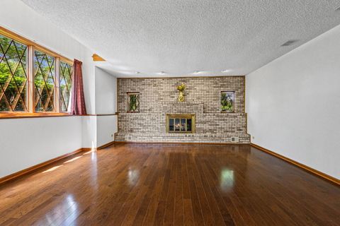 Tiny photo for 32675 N Forest Drive, Grayslake, IL 60030 (MLS # 12654807)
