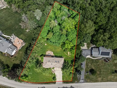 Tiny photo for 32675 N Forest Drive, Grayslake, IL 60030 (MLS # 12654807)