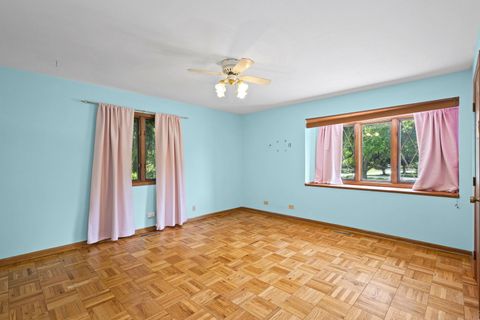 Tiny photo for 32675 N Forest Drive, Grayslake, IL 60030 (MLS # 12654807)