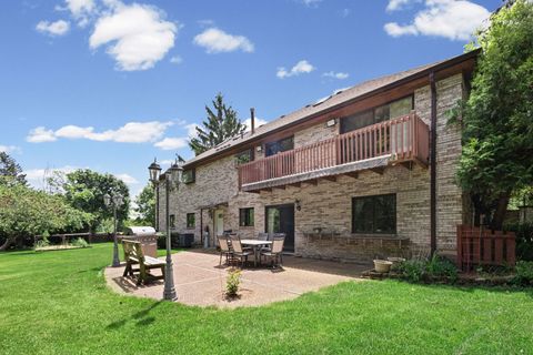 Tiny photo for 32675 N Forest Drive, Grayslake, IL 60030 (MLS # 12654807)