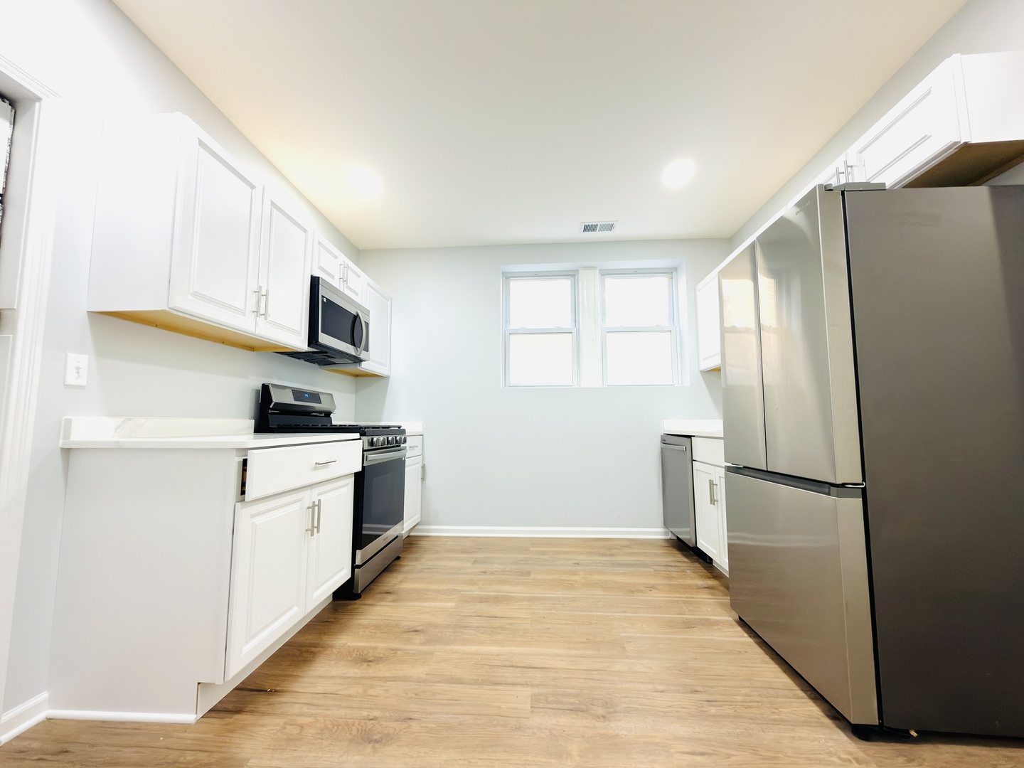 2344 W Cortez Street GS