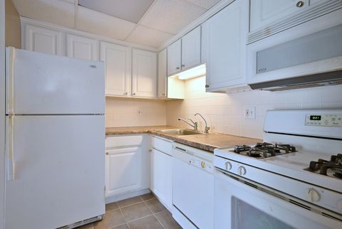 Tiny photo for 128 1/2 CORA Avenue #B, Fox Lake, IL 60020 (MLS # 12640554)