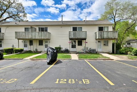 Tiny photo for 128 1/2 CORA Avenue #B, Fox Lake, IL 60020 (MLS # 12640554)